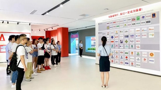 ae5b8bf229d647bca25510ad9846cbc1