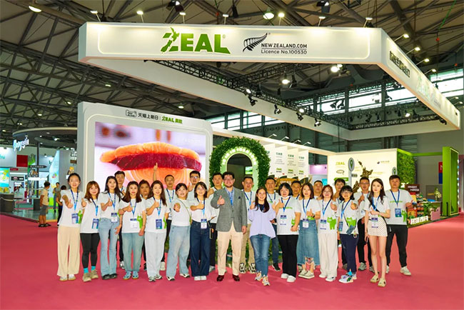 89999a9bff7741f7ba5ef43d3d7cbaf9